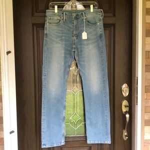 Men’s NEW Levi’s 513 Jeans